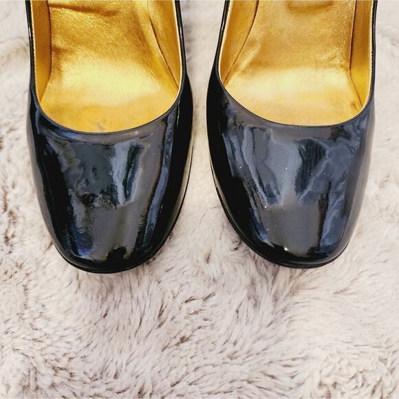 ROGER VIVIER BLACK PATENT LEATHER HEELS WITH GOLD ACCENT HEEL STRIPE SIZE 7 - Picture 3 of 11